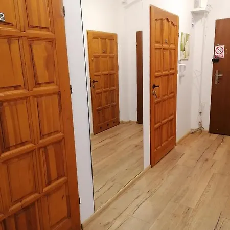 Apartmán Tulip - Jednoosobowy Nr 1 Ze Wspolna Lazienka I Kuchnia *