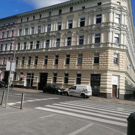 Tulip - Jednoosobowy Nr 1 Ze Wspolna Lazienka I Kuchnia